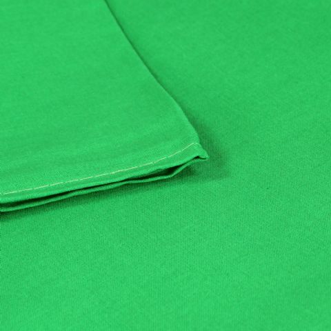 Zware kwaliteit achtergrond doek voor studiofotografie. De kleur chroma groen is perfect voor greenscreens.