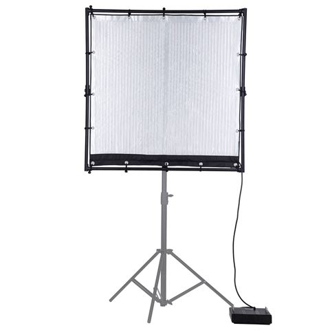 Lichtopbrengst 15.300 LUX @ 1m.<br />115 x 115 cm, 3.696 LED’s, 600 Watt, CRI 98.Werkt op netstroom.Spatwaterdicht. Lichtsterkte en kleurtemperatuur traploos regelbaar (3000K-5600K).” width=”164″ height=”164″ />Lichtopbrengst 15.300 LUX @ 1m.<br />115 x 115 cm, 3.696 LED’s, 600 Watt, CRI 98.Werkt op netstroom.Spatwaterdicht. Lichtsterkte en kleurtemperatuur traploos regelbaar (3000K-5600K).</p>
<h3>Prijs: €EUR 2019,00</h3>
<p><span style=