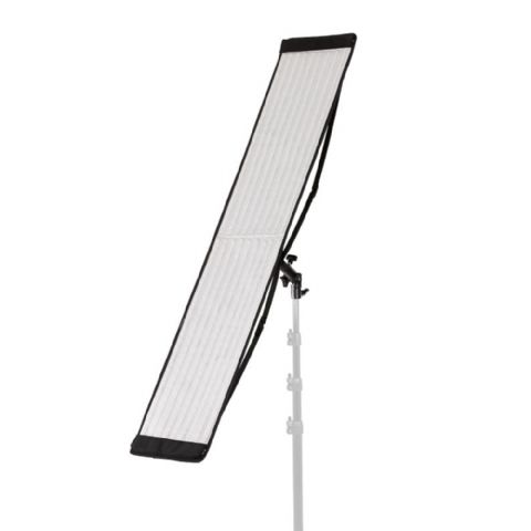 Lichtopbrengst 2.960 LUX @ 1m.<br />121 x 24 cm, 504 LED’s, 100 Watt, CRI 95.Werkt op netstroom, kan ook op accu.Spatwaterdicht. Lichtsterkte en kleurtemperatuur traploos regelbaar (3000K-5600K).” width=”164″ height=”164″ />Lichtopbrengst 2.960 LUX @ 1m.<br />121 x 24 cm, 504 LED’s, 100 Watt, CRI 95.Werkt op netstroom, kan ook op accu.Spatwaterdicht. Lichtsterkte en kleurtemperatuur traploos regelbaar (3000K-5600K).</p>
<h3>Prijs: €EUR 449,00</h3>
<p><span style=